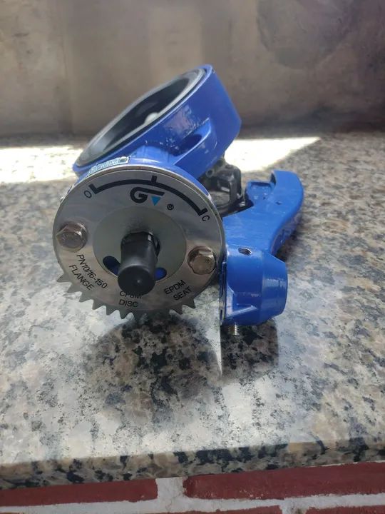 Válvula borboleta wafer 4"polegadas genebre c base o atuador  - Foto 2