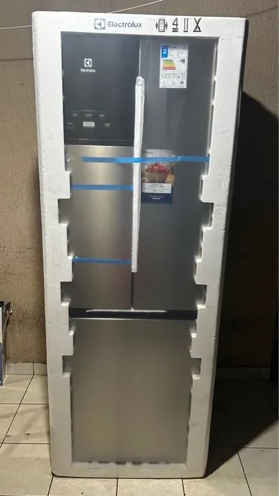 GELADEIRA IM7S 3 PORTAS COM AUTOSENSER CAPACIDADE PARA 480 LITROS 