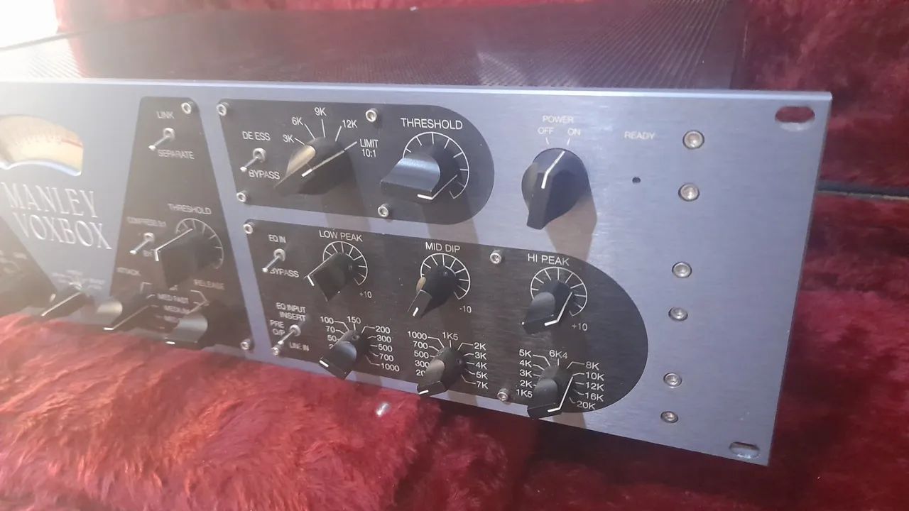 Manley Voxbox Channel Strip (pré, comp l2, equalizador, limiter/desser) - Foto 4