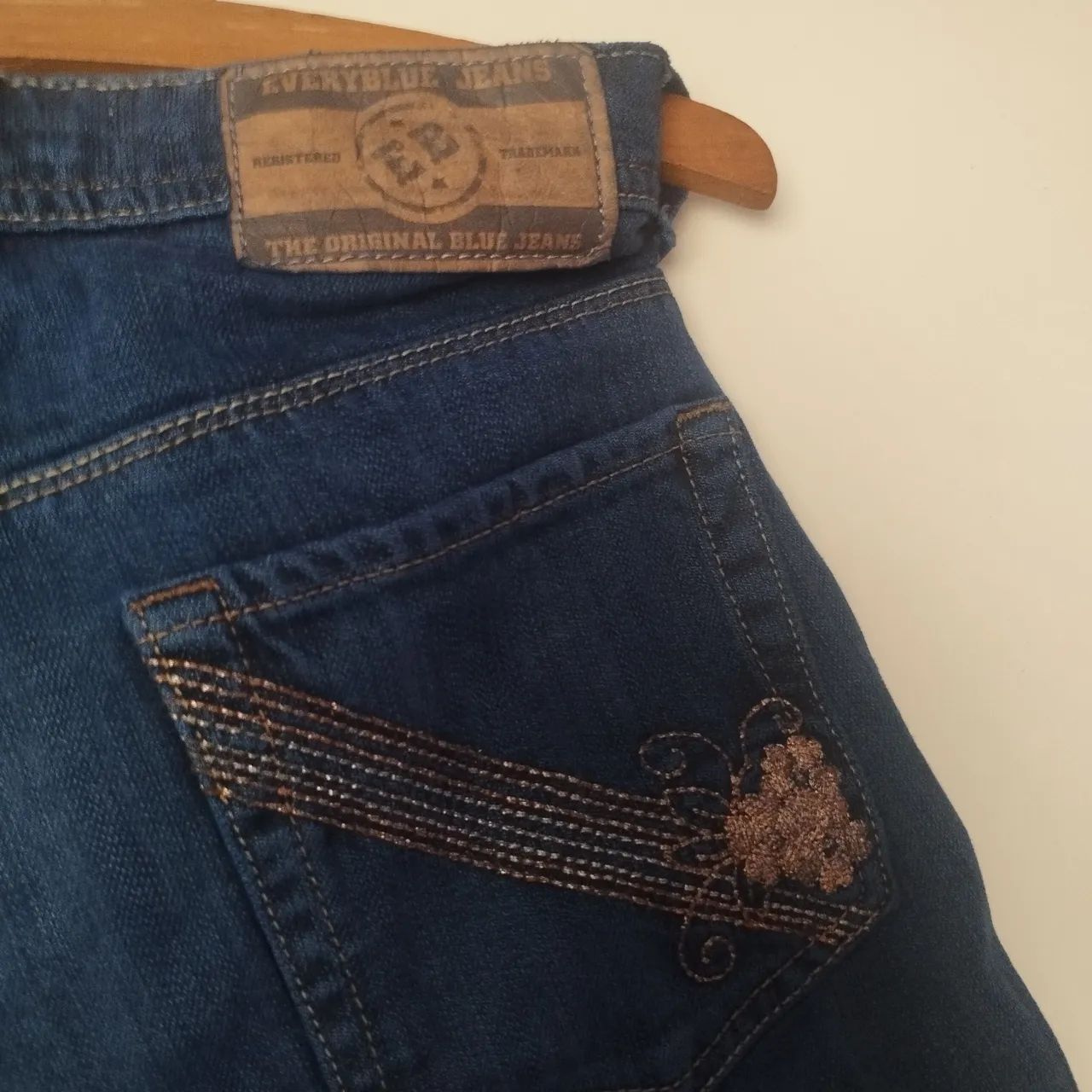 Bermuda Jeans Feminina Bordada - Tam 38 - Foto 3