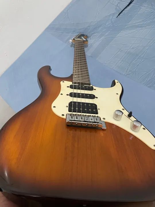Guitarra Elétrica - Excelente Estado - Foto 2