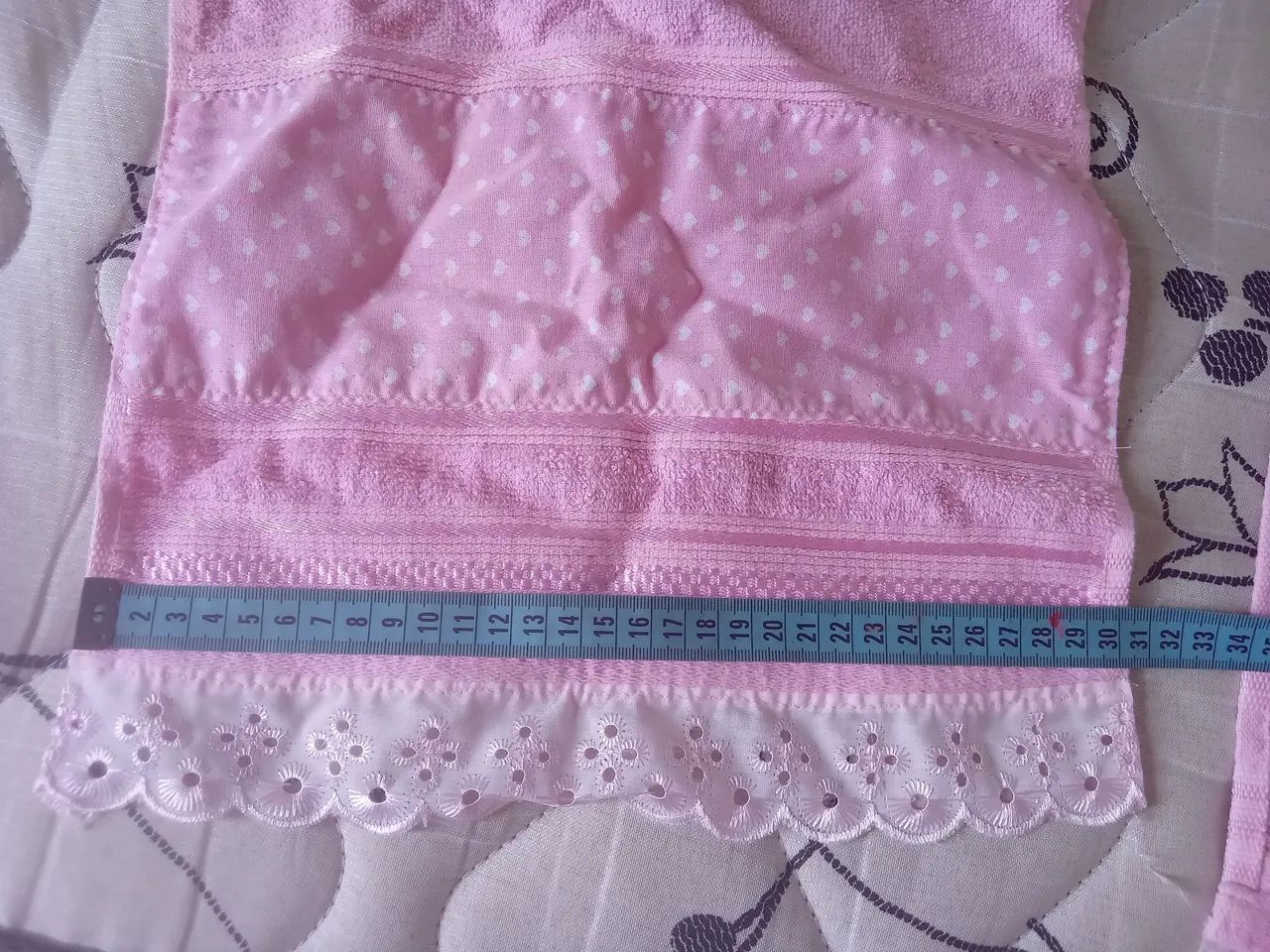 Toalhas de Mão Rosa com Detalhes Delicados - Foto 3