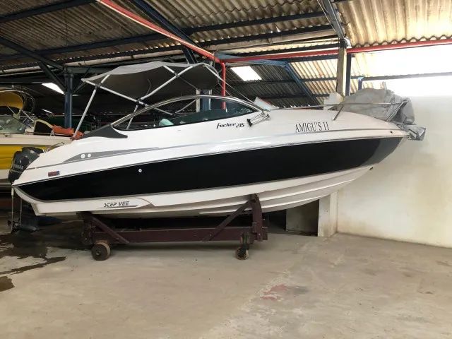 Lancha Focker 215 