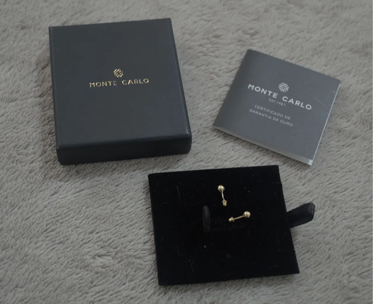 Brinco baby esferas em ouro amarelo 18k - 3mm - Foto 3