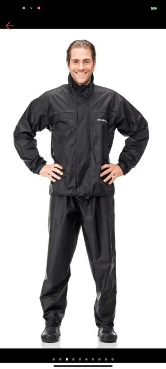 Conjunto de chuva preto
