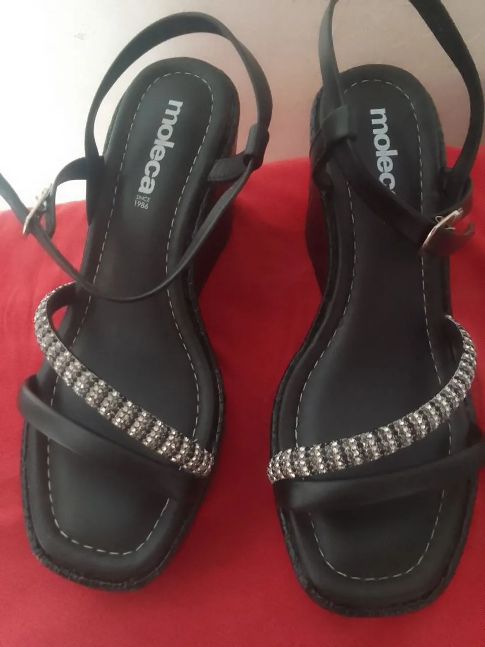 Sandália Moleca Strass Preta - Nova!
