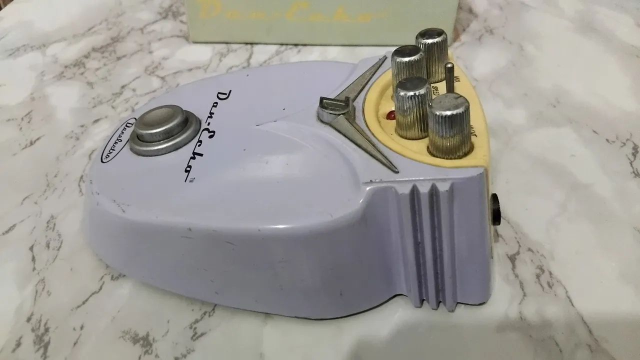 Pedal Danelectro 'Dan Echo' p/ Guitarra - Foto 5