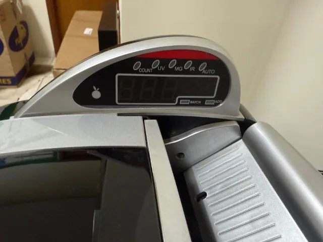 Maquina de contar dinheiro Bill Counter OR-2020 perfeito estado - Foto 4