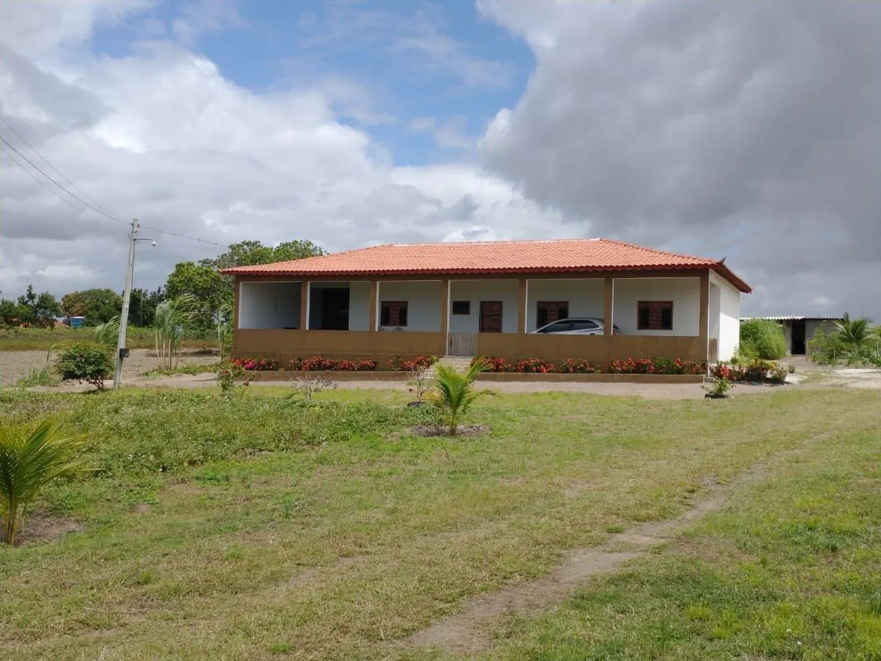 Granja em Café do Vento / Sobrado PB