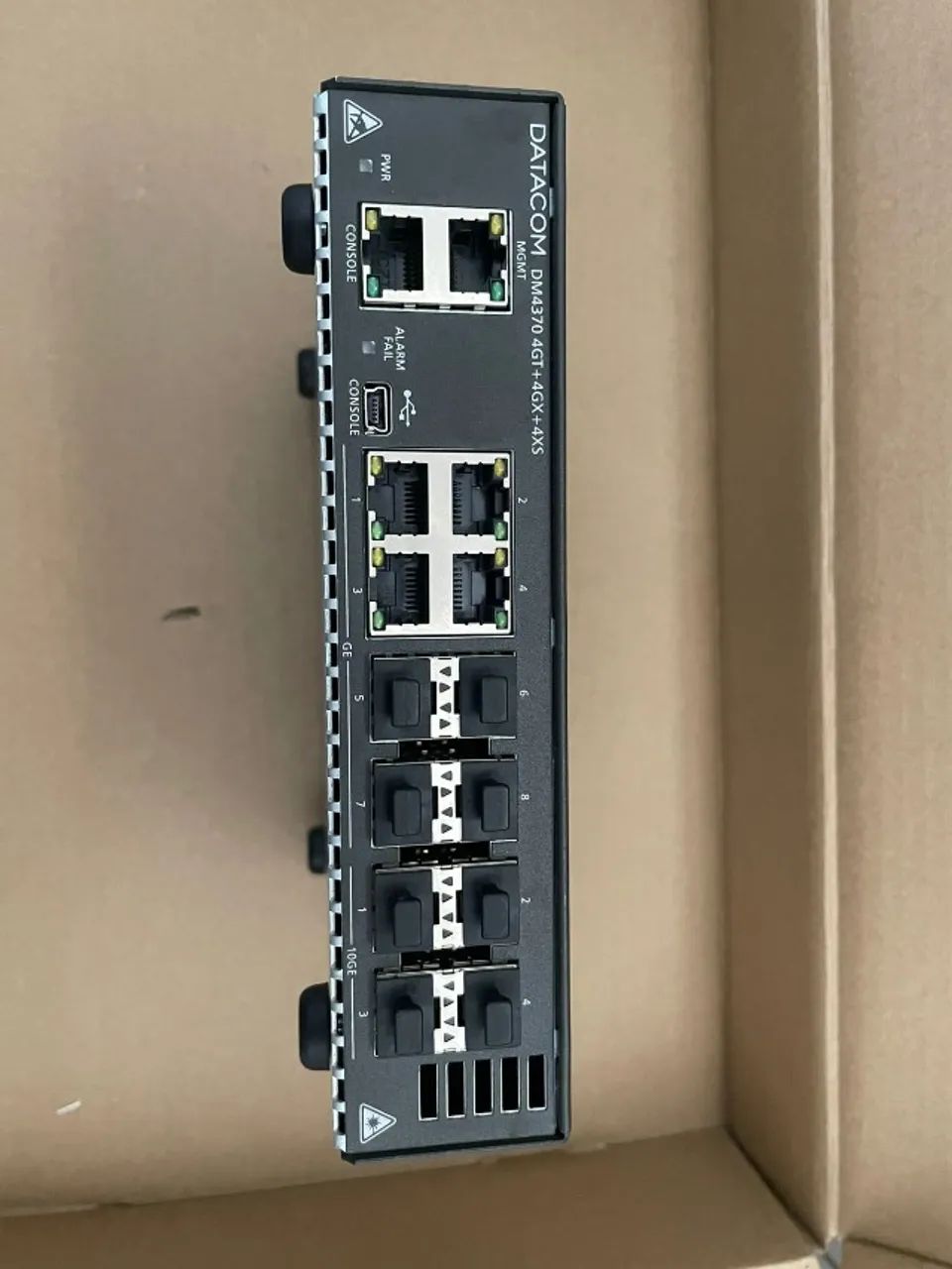 SWITCH DATACOM DM4370 - Foto 2