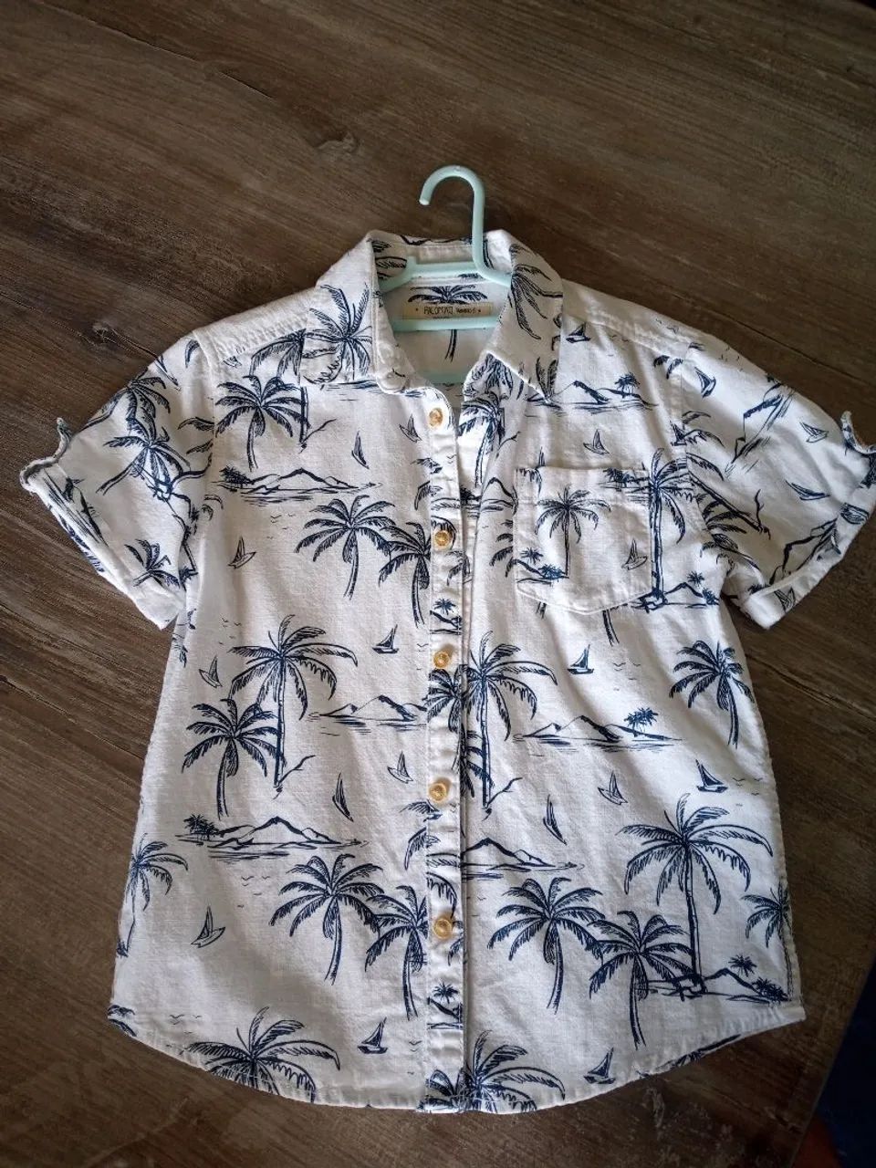 Camisa com estampa de coqueiro infantil 