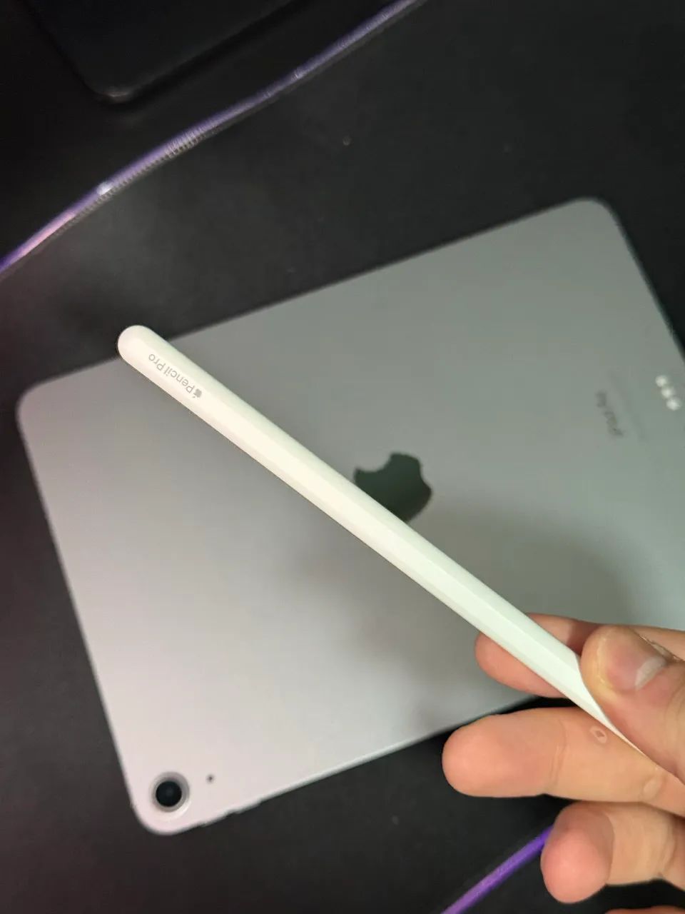 IPAD AIR M2 (garantia até 09/26) e Pencil Pro - Tablets e E