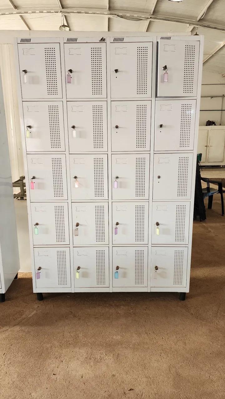 Armario para vestiario 20 portas