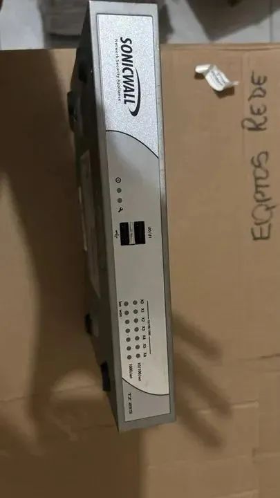 SonicWALL TZ 215 firewall 