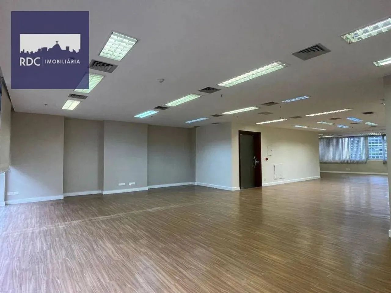 Sala para alugar, 229 m² por R$ 24.081,39/mês - Centro - Rio de Janeiro/RJ - Foto 2
