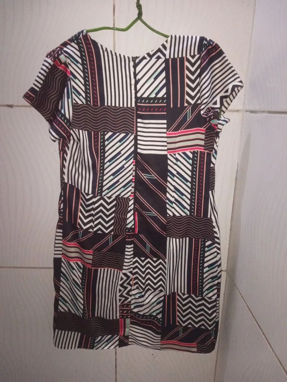 Vestido HOLVIN Estampado Geométrico Feminino M  - Foto 6