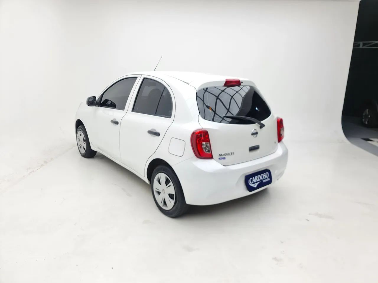 NISSAN MARCH S 1.0 12V Flex 5p - Foto 3