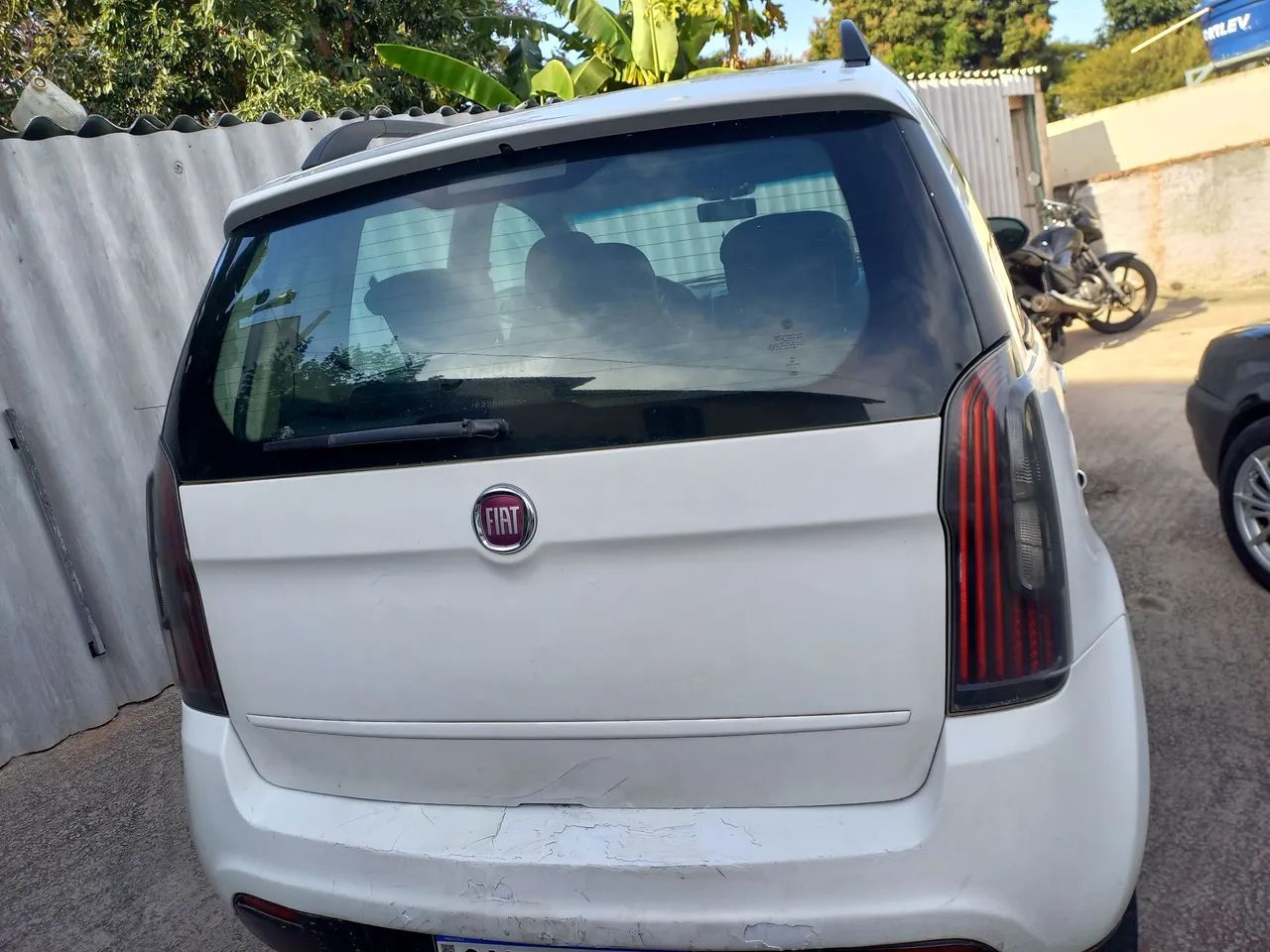 Fiat Idea Attractive 1.4 Fire Flex 8V 5P 2015 - Foto 4