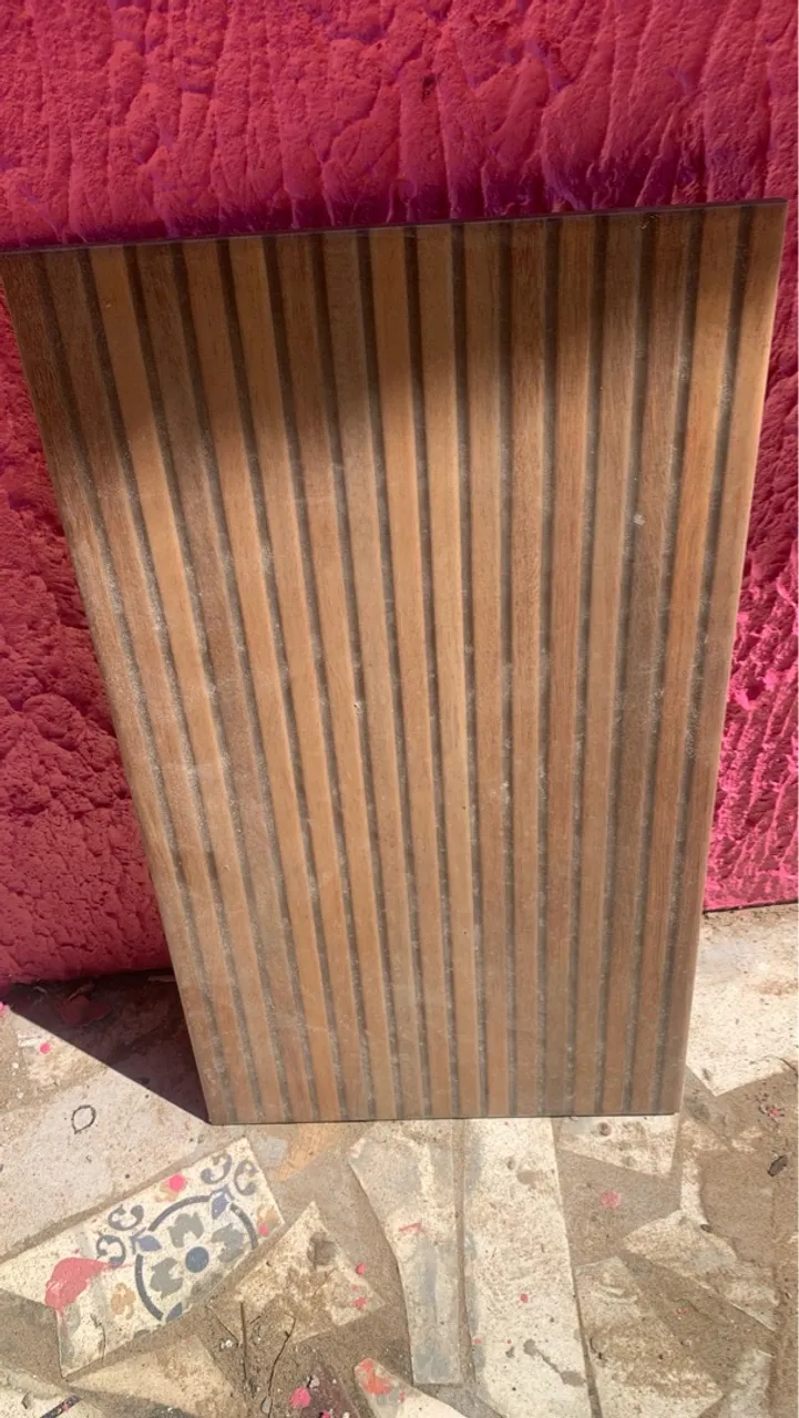 Piso, 60x32, 23 unidades disponíveis