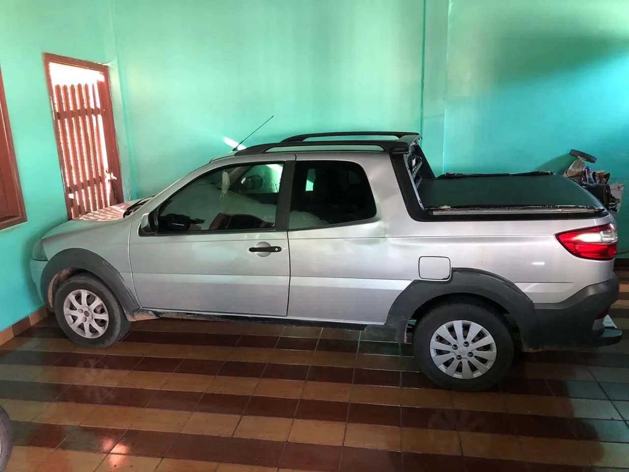 Fiat Strada Trekking 1.6 flex cabine dupla 