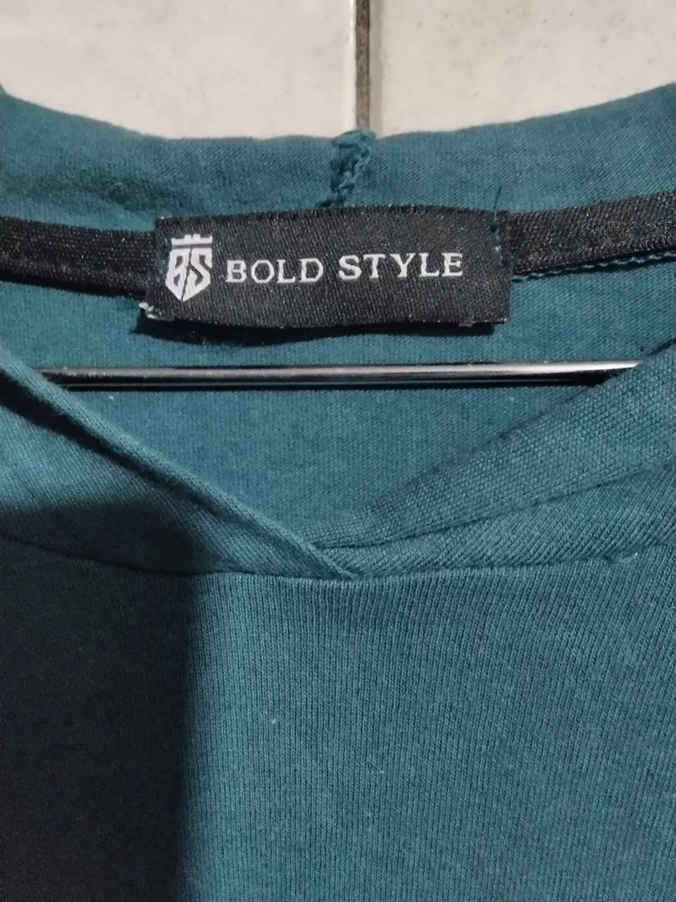 Camiseta manga longa com touca bold style - Foto 3