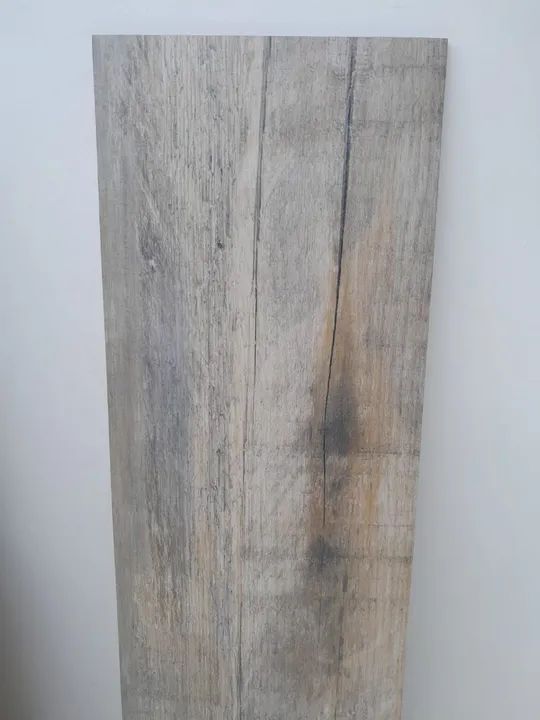 Piso Porcelanato Madeira - Novo