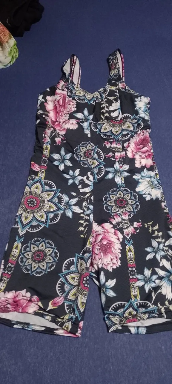 Macacão estampado floral