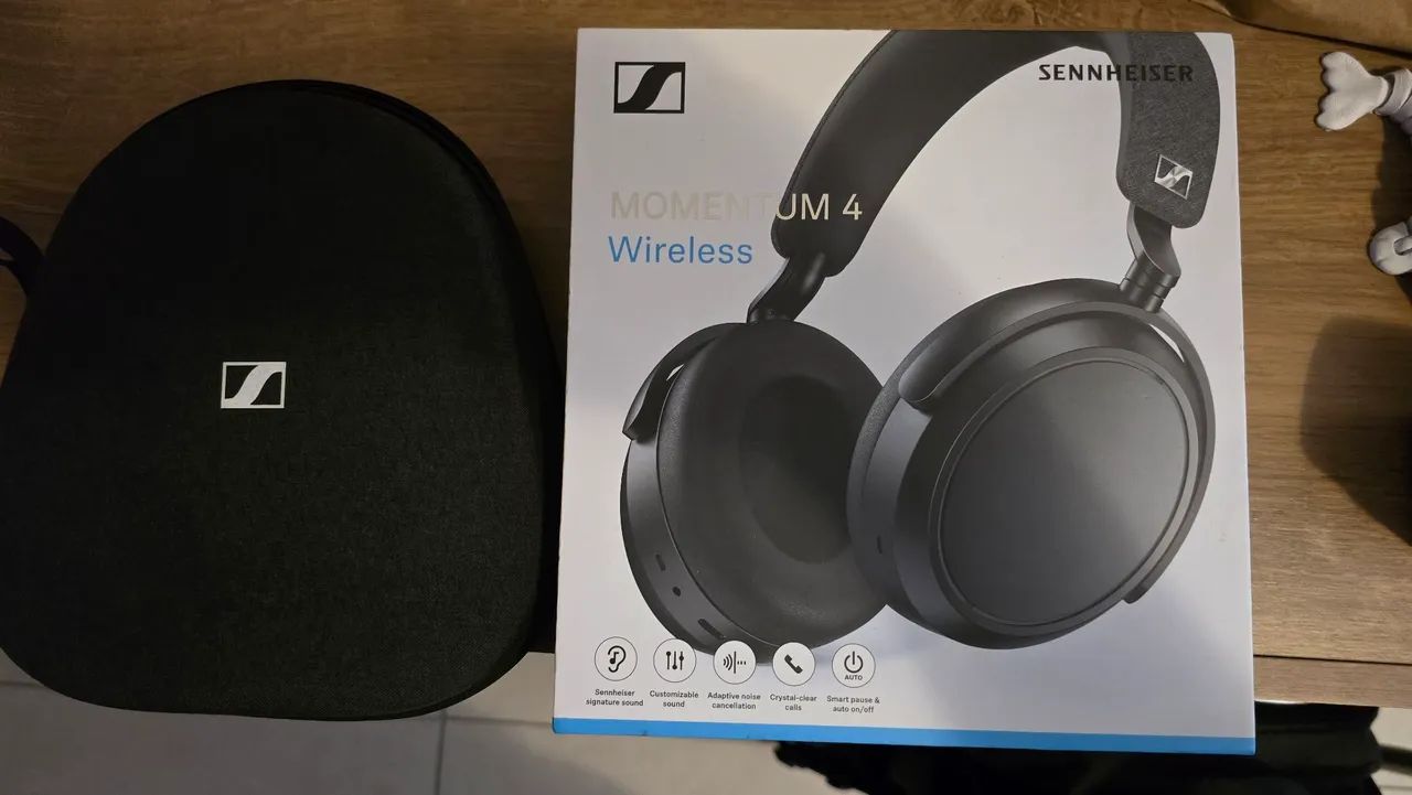 Fones de Ouvido Sennheiser Momentum 4 Wireless