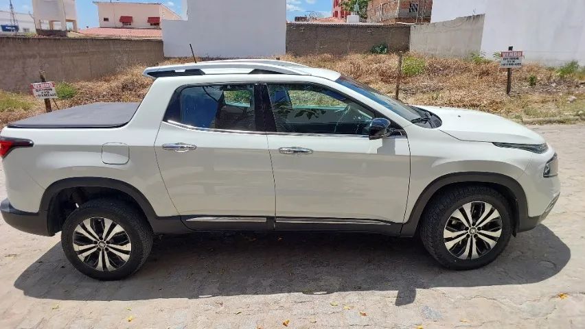 Fiat Toro Volcano Diesel 4x4 2022 Pouco Rodada - Foto 2