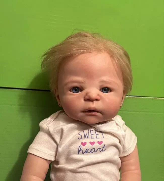 BONECA REBORN SILICONE REALISTA 