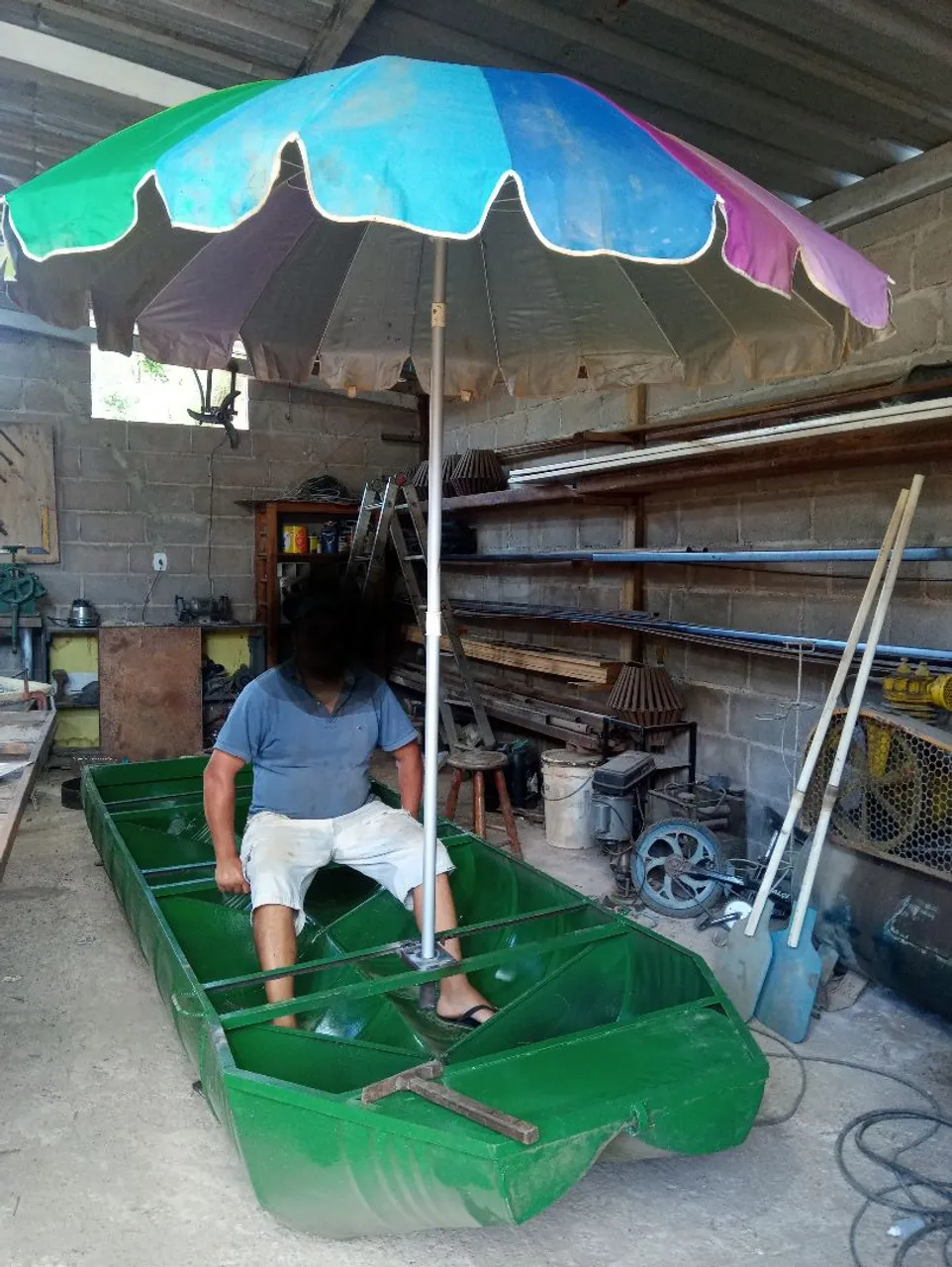 Vendo esse barco artesanal 