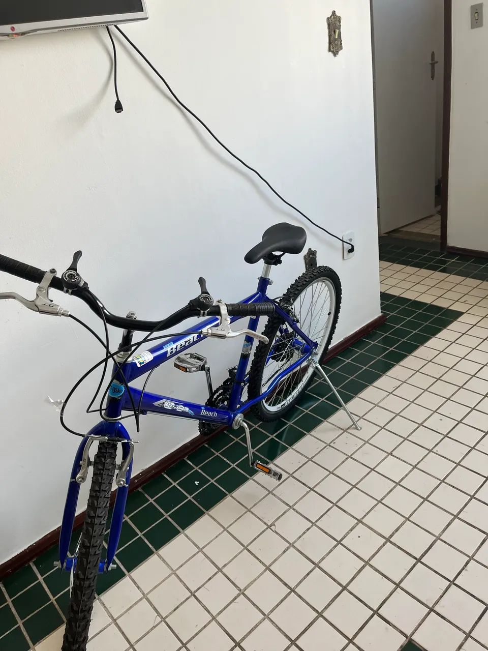 Bicicleta Aro 26 carbonizada - Foto 2