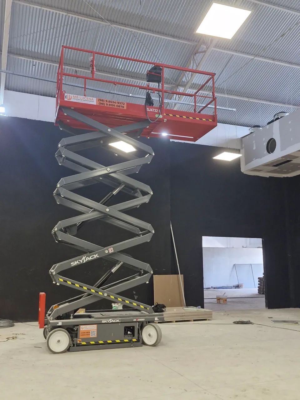 Plataforma Elevatória Tesoura 12m Elétrica - Foto 3