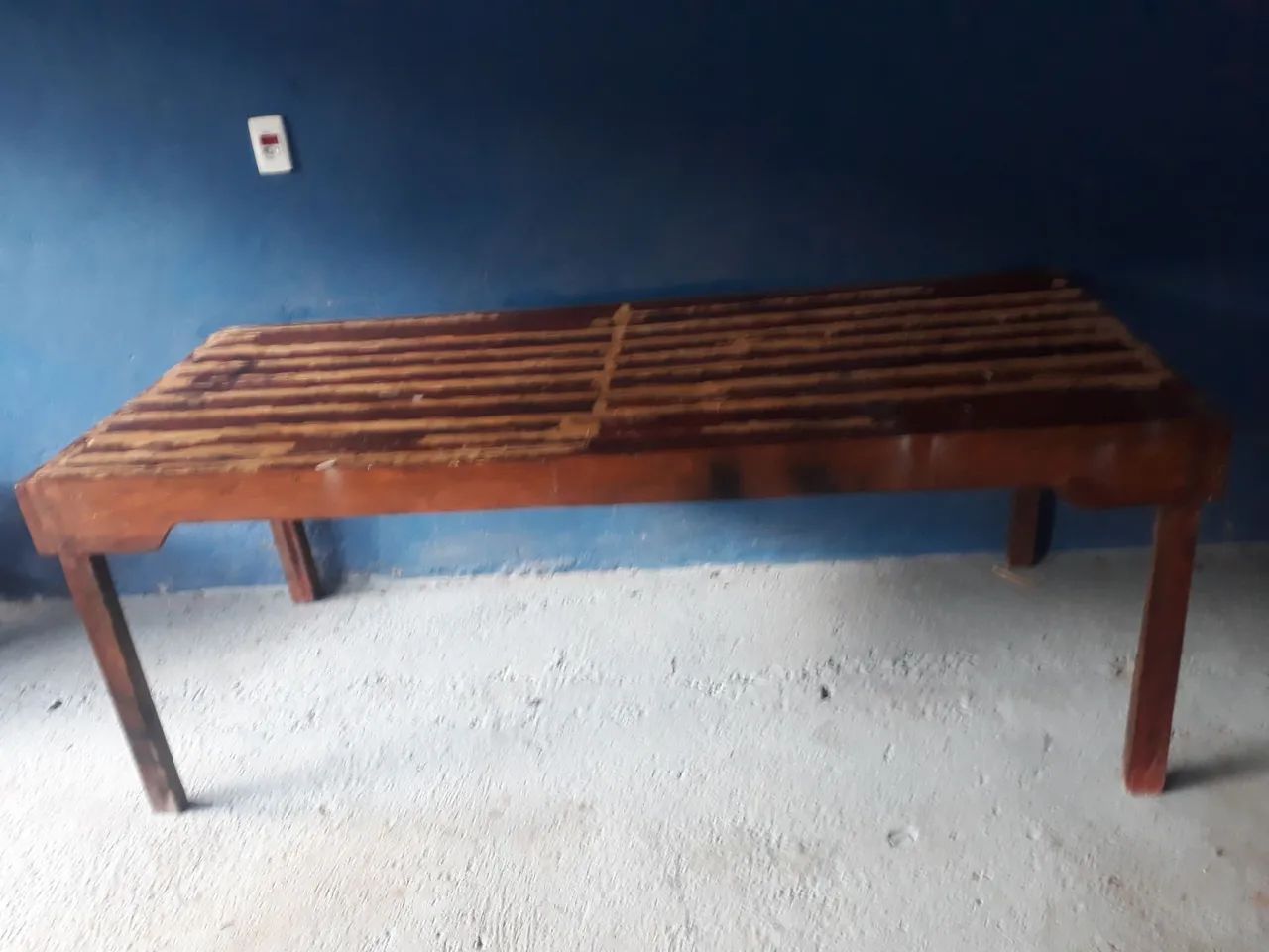 Mesa rústica em angelim64302124821633120