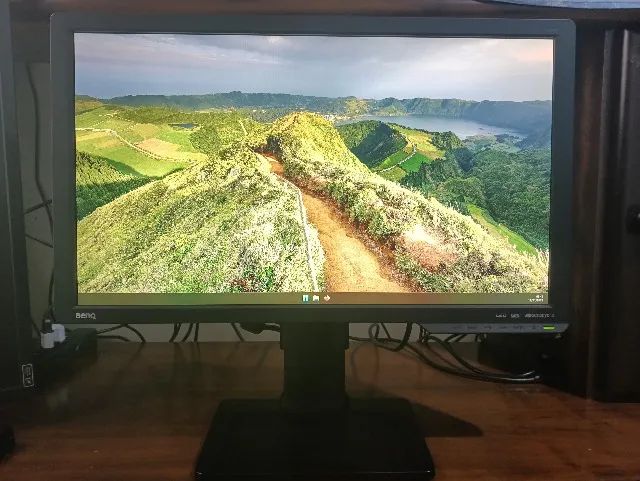 Monitor BENQ XL2410T 120 Hz - Monitores - Bairu, Juiz de Fora