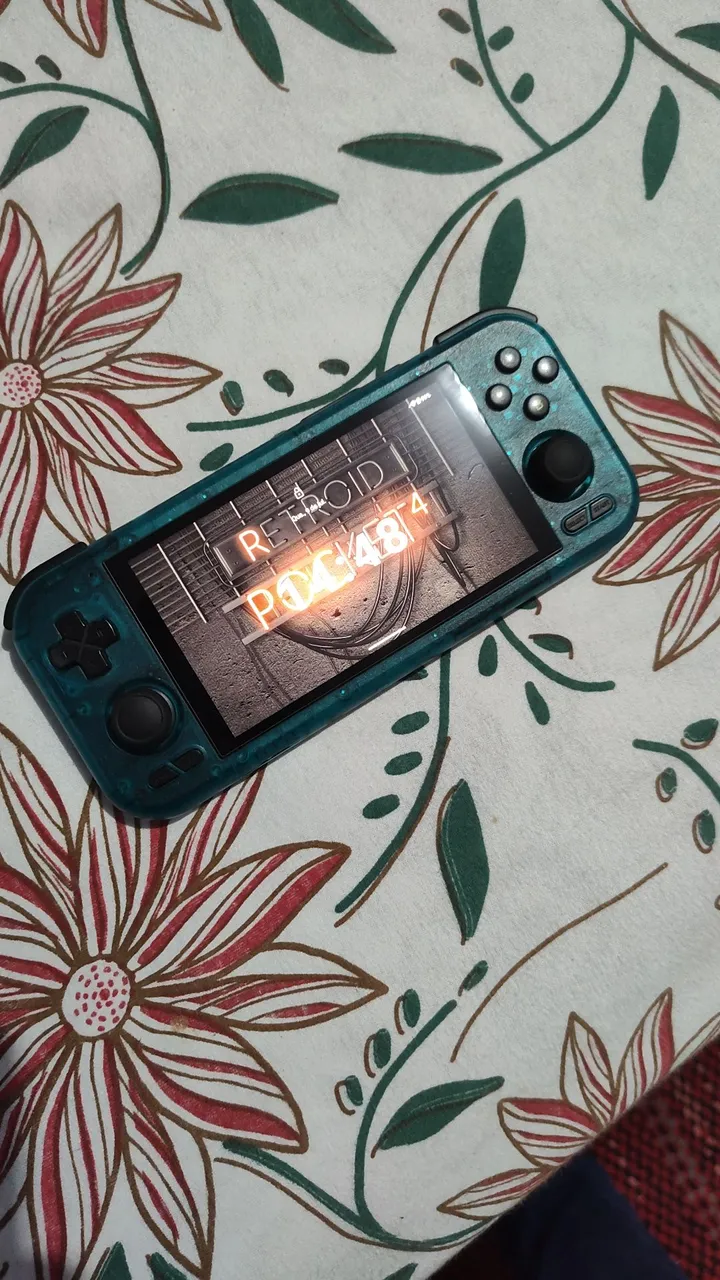 Retroid Pocket 4 Pro