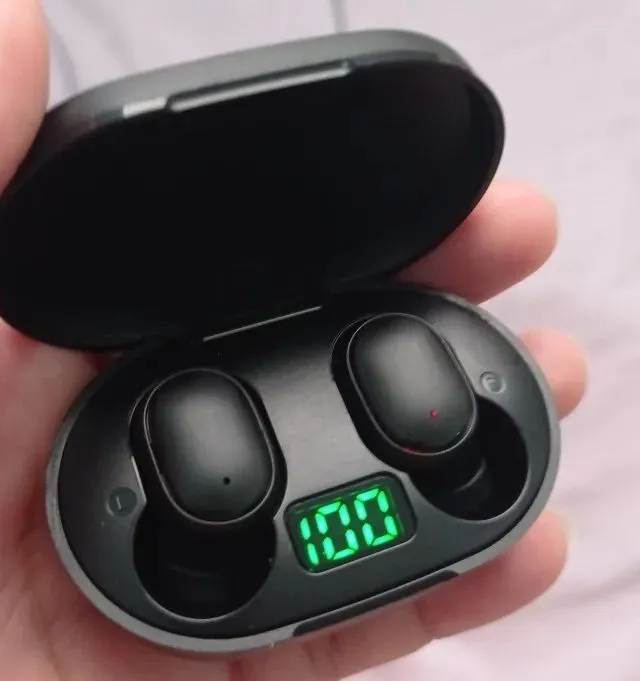 Fone de Ouvido Bluetooth com Display Digital