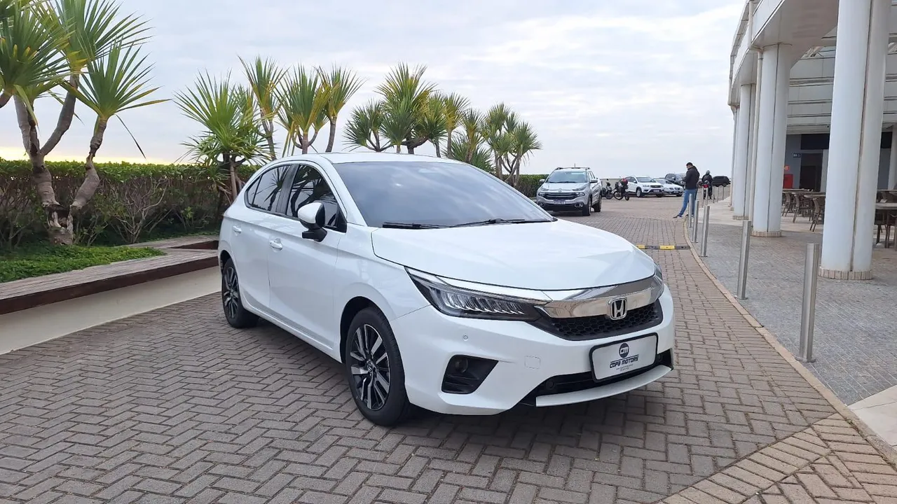 CITY HATCHBACK TOURING 1.5 FLEX 16V AUT BRANCA 2022/2022