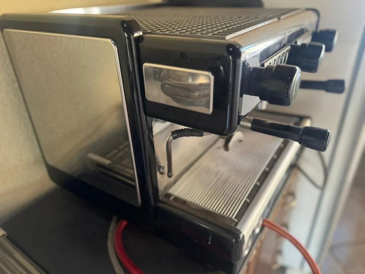 Máquina de Café Espresso 2 Grupos La Spaziale - Foto 3