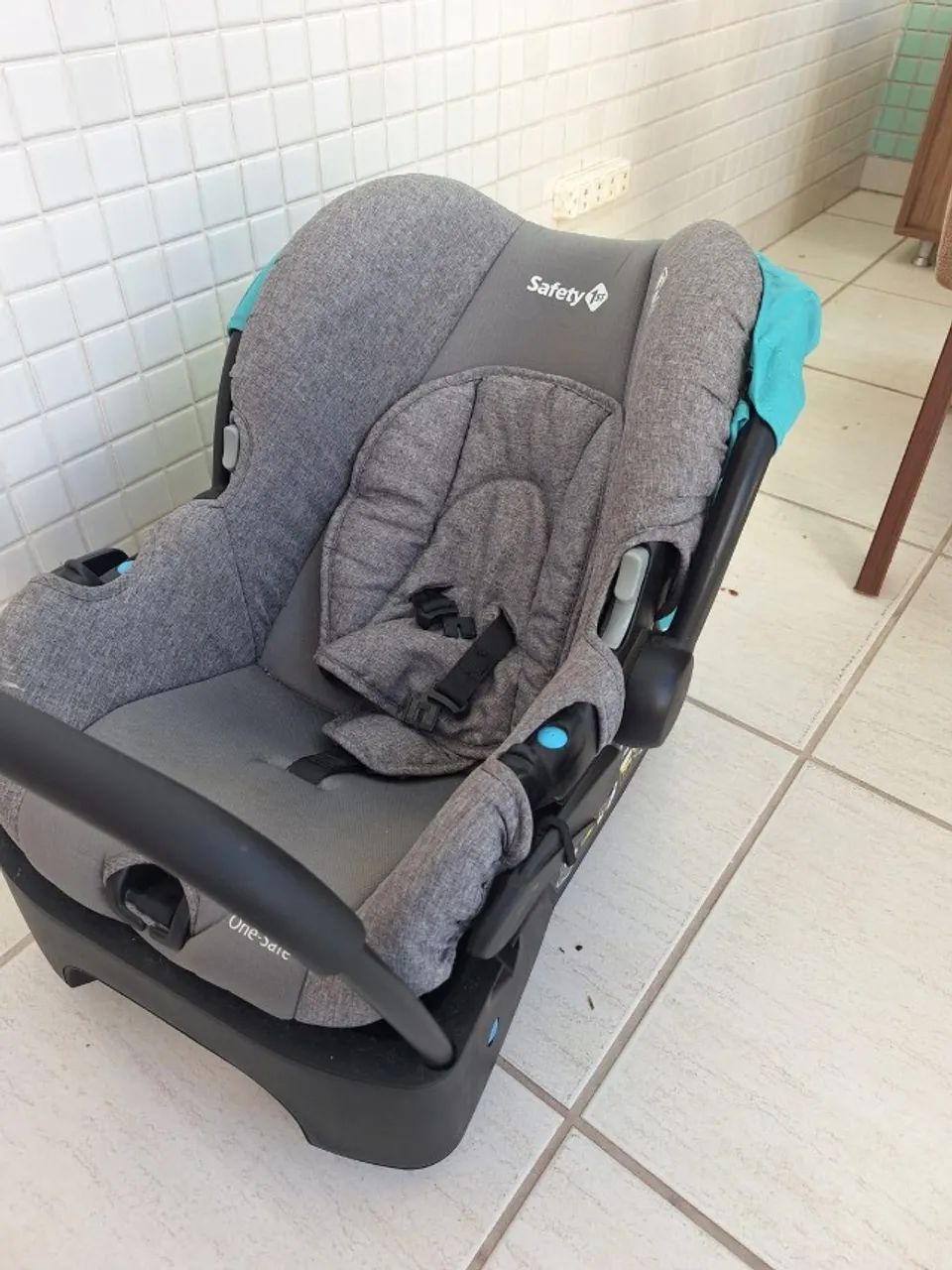 Carrinho de Bebê Safety 1st com Bebê Conforto - Foto 3