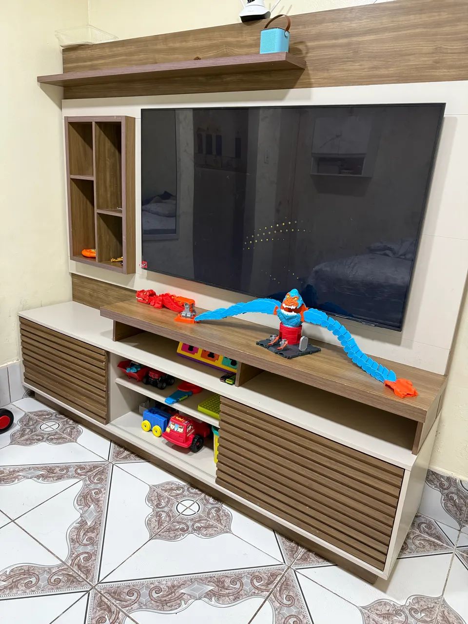 TV Stand with Panel64385926888706120