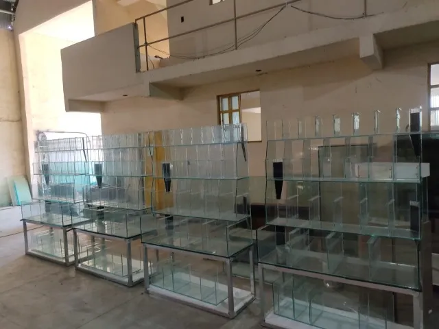 Baterias de aquário sob medidas completas