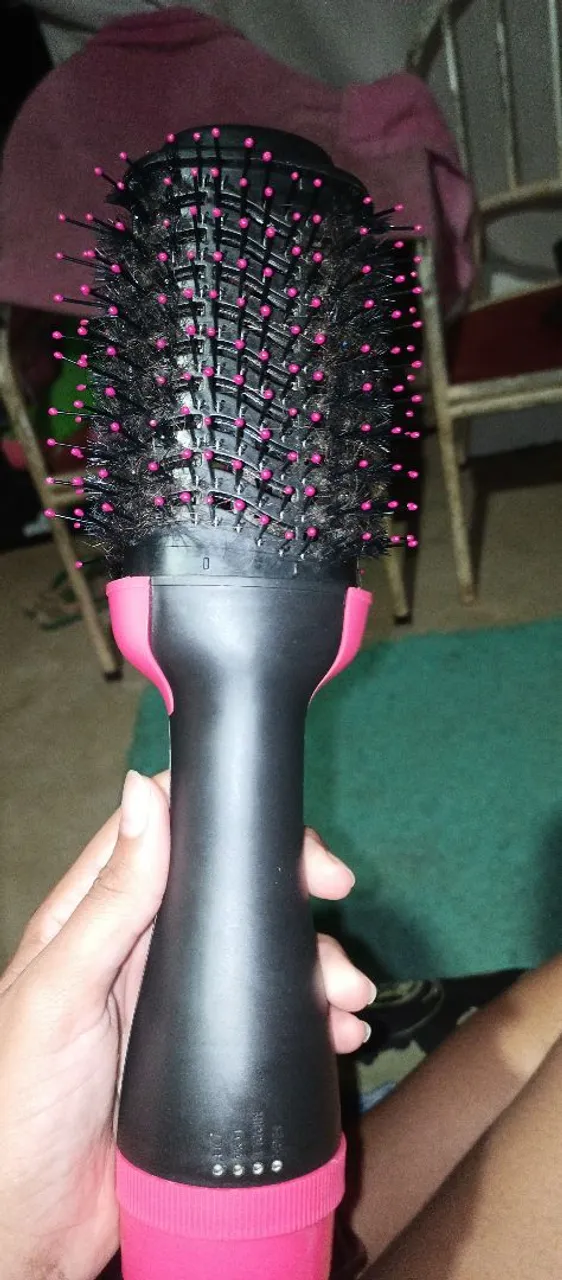 Escova Secadora de Cabelo - Perfeita para seu dia a dia!