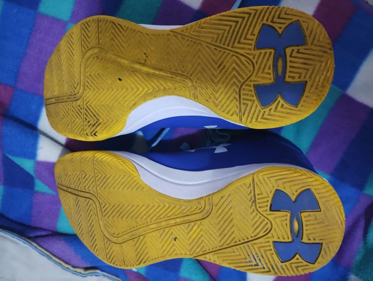 Tênis Under Armour Azul / Amarelo - Foto 3
