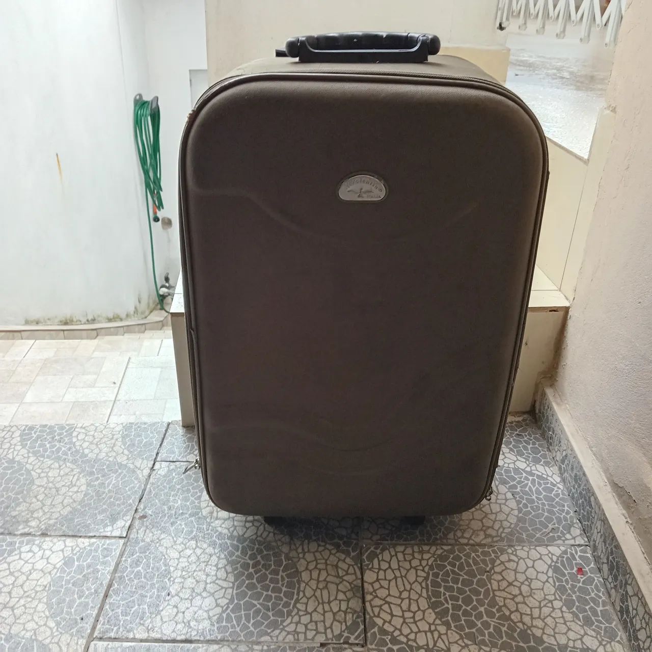 Mala pequena de bordo! No meu perfil tem outras opções. 