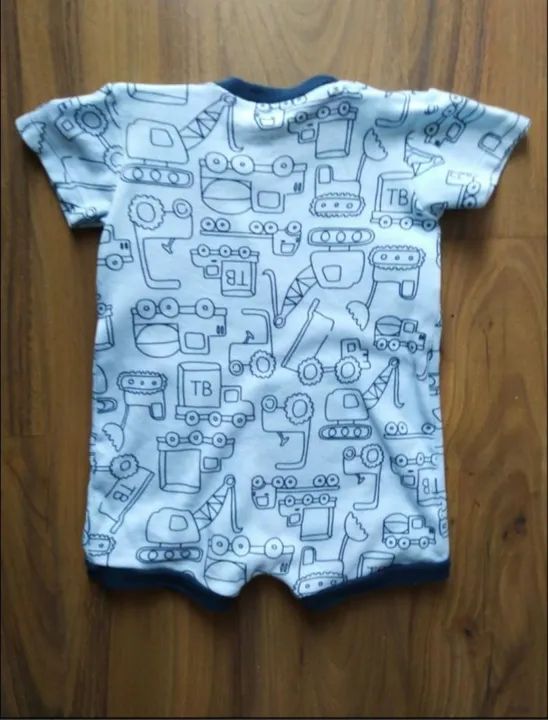Macacão Bebê Menino -  Carrinhos- seminovo - Foto 2