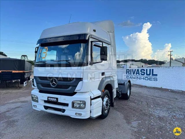 MB 1933 Ano 2013 6X4 - Foto 4