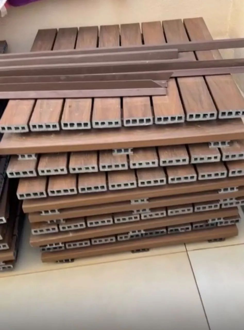 Madeira Deck Modular para decoração