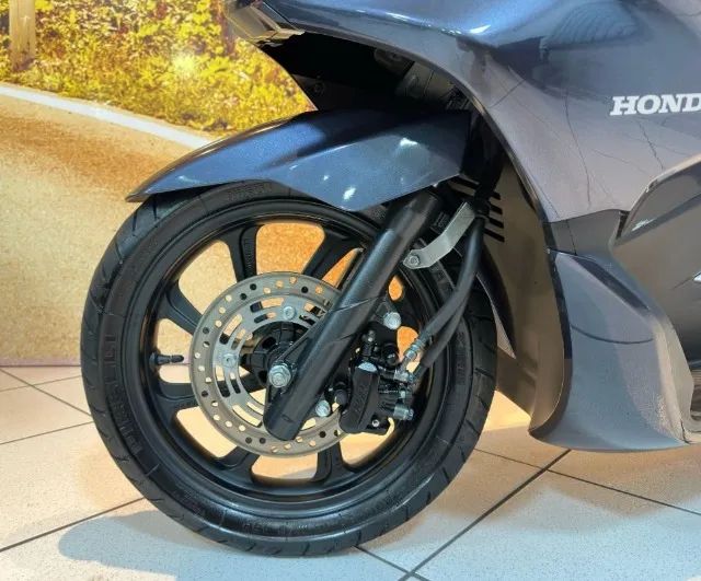 Honda PCX/150 na cor Cinza - Foto 3