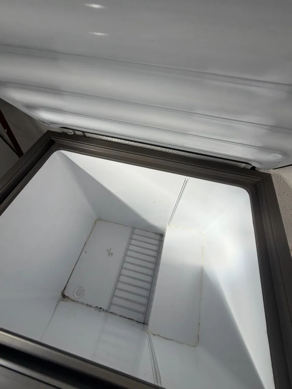 Freezer Cônsul Horizontal 310 lts  - Foto 4